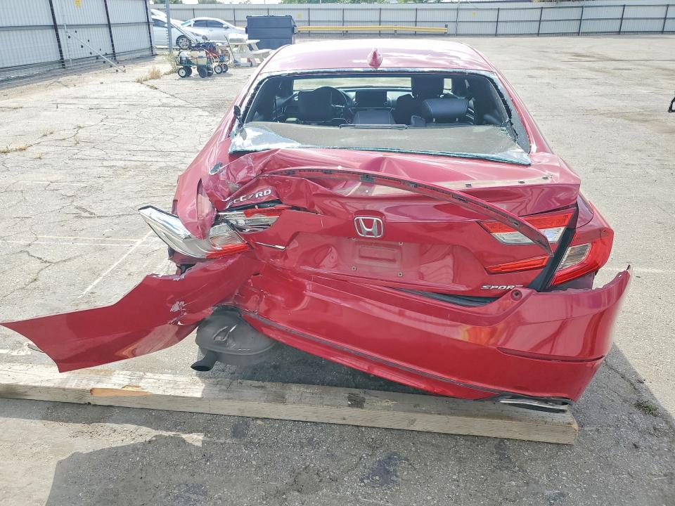 Продажа на аукционе авто 2018 Honda Accord, vin: 1HGCV1F36JA005366, номер лота: 49672426