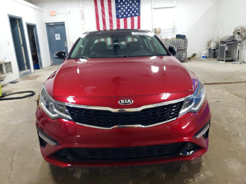 50723126 :رقم المزاد ، 5XXGT4L37LG437841 vin ، 2020 Kia Optima مزاد بيع