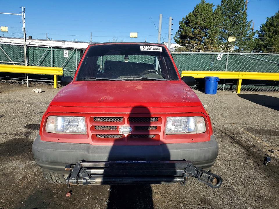 1997 Geo Tracker მანქანა იყიდება აუქციონზე, vin: 2CNBE186XV6919765, აუქციონის ნომერი: 51091866