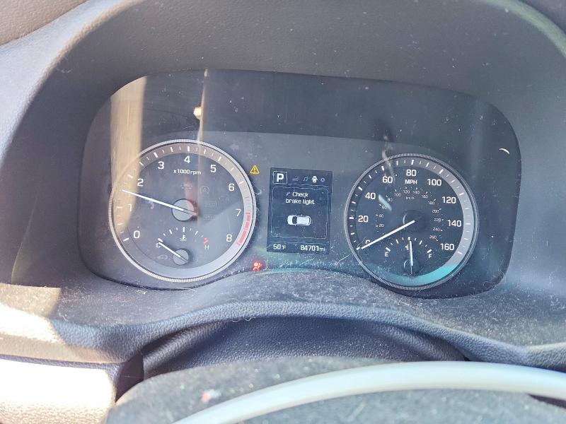 2018 Hyundai Tucson მანქანა იყიდება აუქციონზე, vin: KM8J33A4XJU617751, აუქციონის ნომერი: 50107846