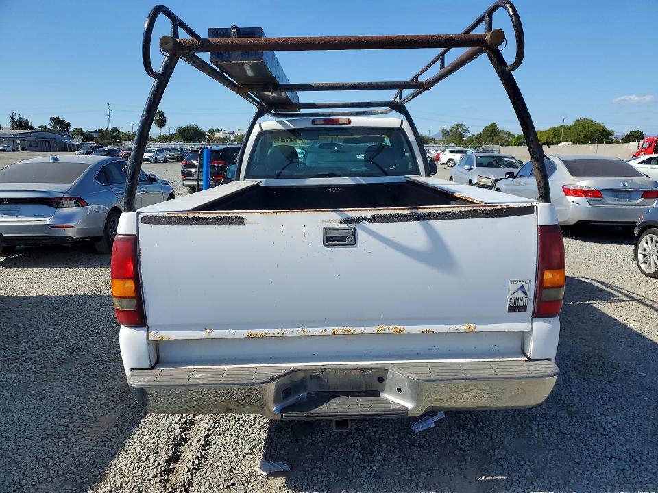 Aukcja sprzedaży 2001 Gmc New Sierra, vin: 1GTGC24U71Z188365, numer aukcji: 50664396