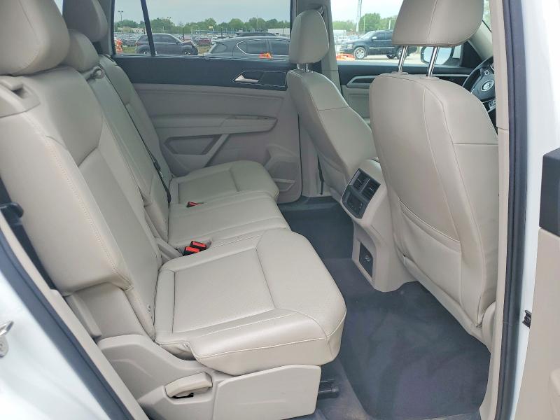Продажа на аукционе авто 2018 Volkswagen Atlas, vin: 1V2MR2CA5JC537842, номер лота: 51126006