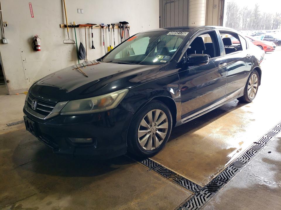 Продажа на аукционе авто 2014 Honda Accord, vin: 1HGCR2F70EA059524, номер лота: 48852176