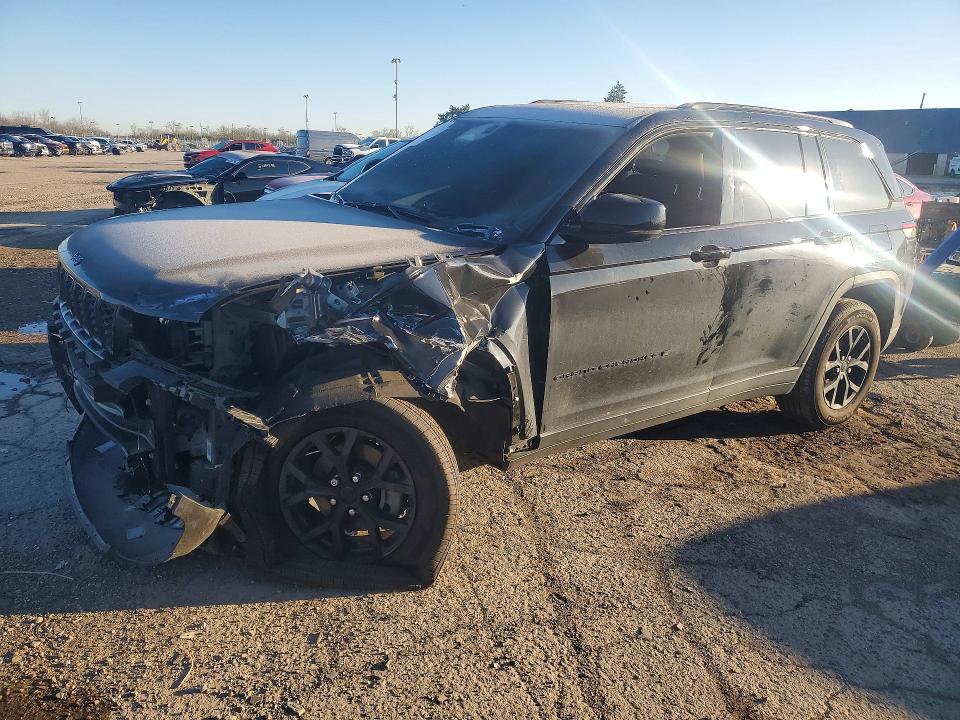 Продажа на аукционе авто 2024 Jeep Grand Cherokee, vin: 1C4RJHAGXR8600540, номер лота: 50233936