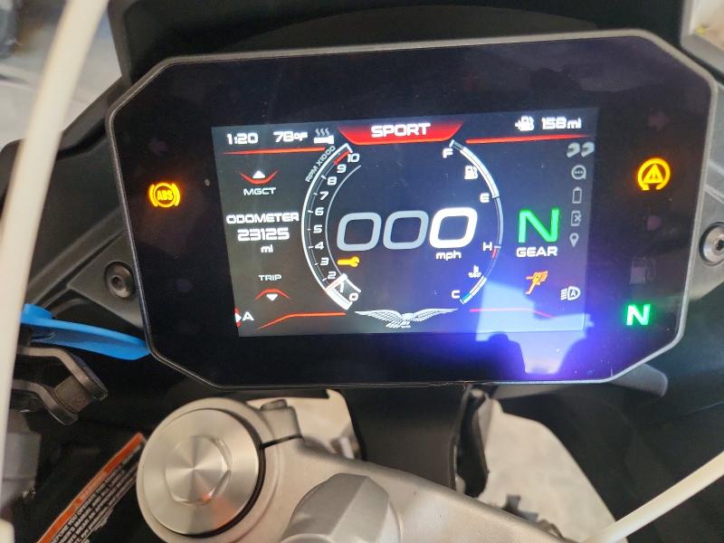 50578316 :رقم المزاد ، ZGUMGUA05PM000143 vin ، 2023 Moto Guzzi V100 مزاد بيع