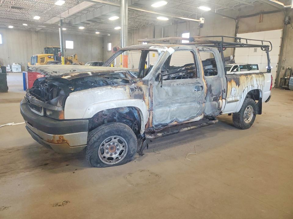 50178556 :رقم المزاد ، 1GCHK29U44E380628 vin ، 2004 Chev Silverado مزاد بيع
