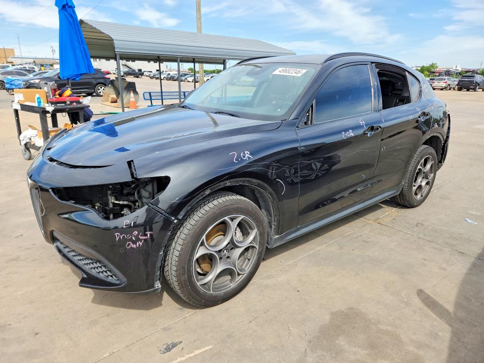 49682246 :رقم المزاد ، ZASPAJAN5M7D12217 vin ، 2021 Alfa Romeo Stelvio مزاد بيع