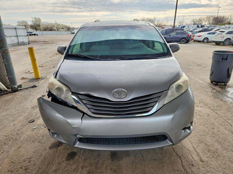 Aukcja sprzedaży 2011 Toyota Sienna, vin: 5TDDK3DC0BS001537, numer aukcji: 49181306