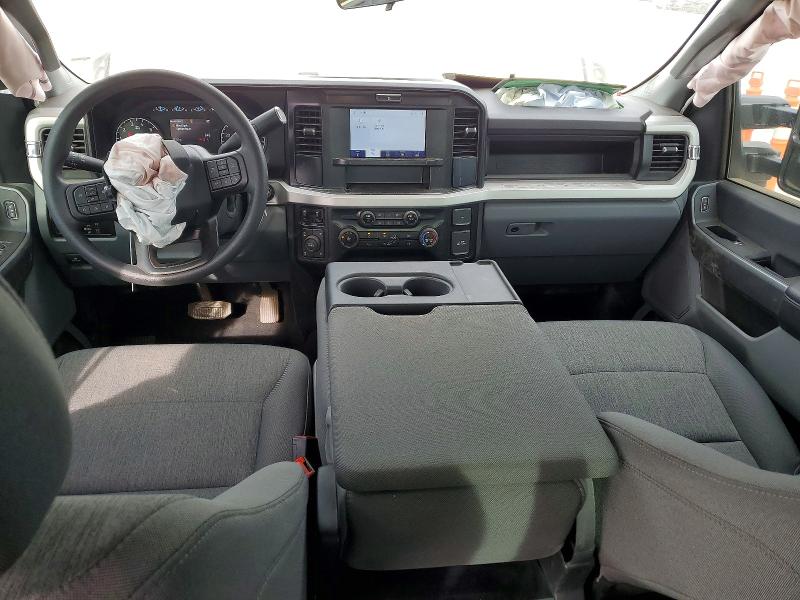 51864876 :رقم المزاد ، 1FT8W2BA3SED52112 vin ، 2025 Ford F250 مزاد بيع