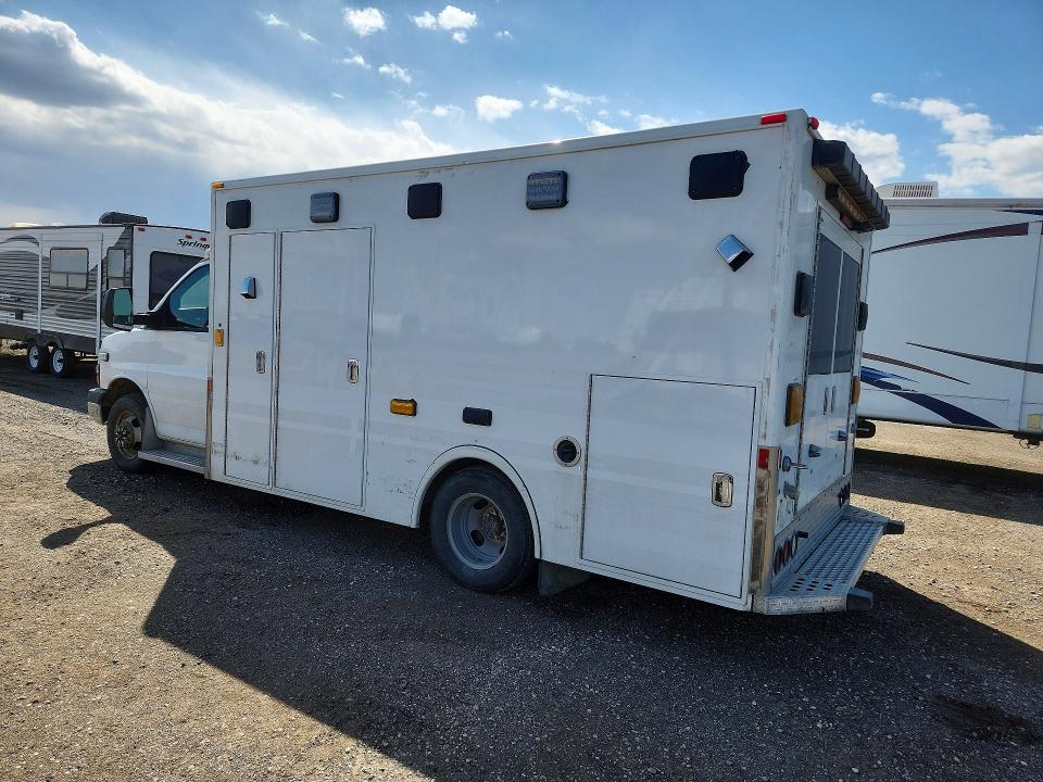 51486696 :رقم المزاد ، 1GB3G3CG0F1110556 vin ، 2015 Chev Express G3500 مزاد بيع