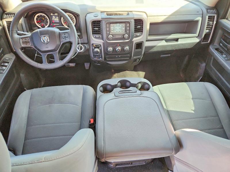 47863466 :رقم المزاد ، 3C6RR7KT1HG533017 vin ، 2017 Ram 1500 مزاد بيع