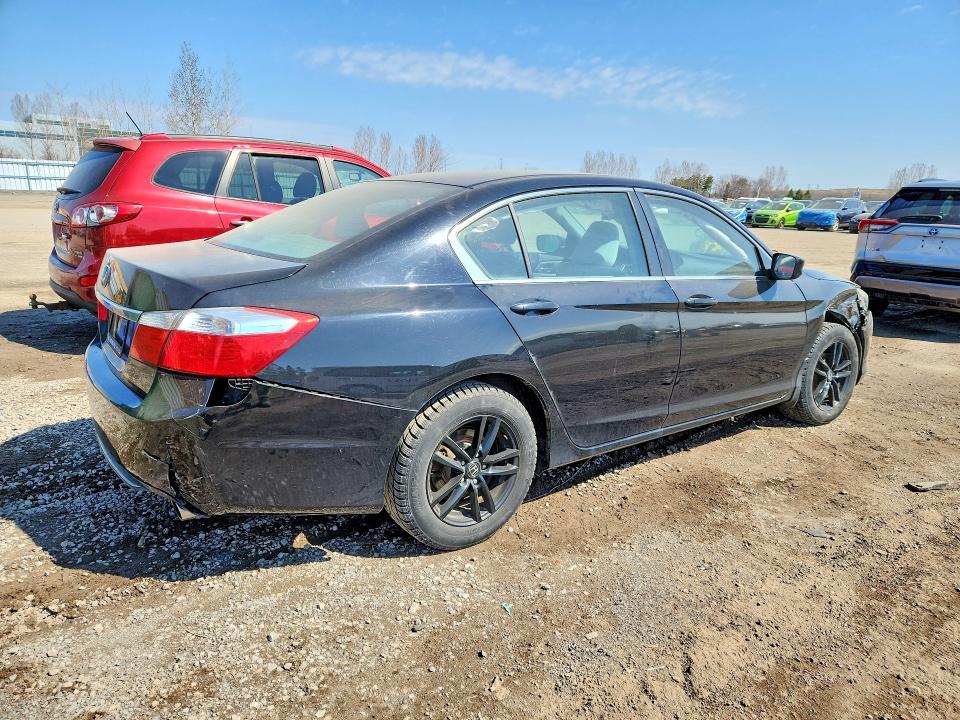 2015 Honda Accord მანქანა იყიდება აუქციონზე, vin: 1HGCR2F36FA809328, აუქციონის ნომერი: 49112776