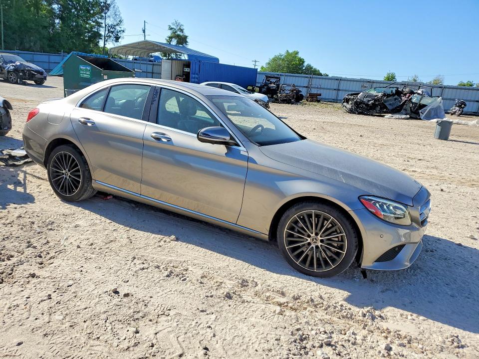 50052556 :رقم المزاد ، 55SWF8DB2LU323778 vin ، 2020 Mercedes-benz C مزاد بيع