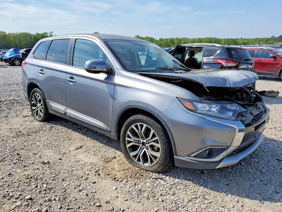Продаж на аукціоні авто 2018 Mitsubishi Outlander, vin: JA4AD3A39JJ003911, номер лоту: 49001056