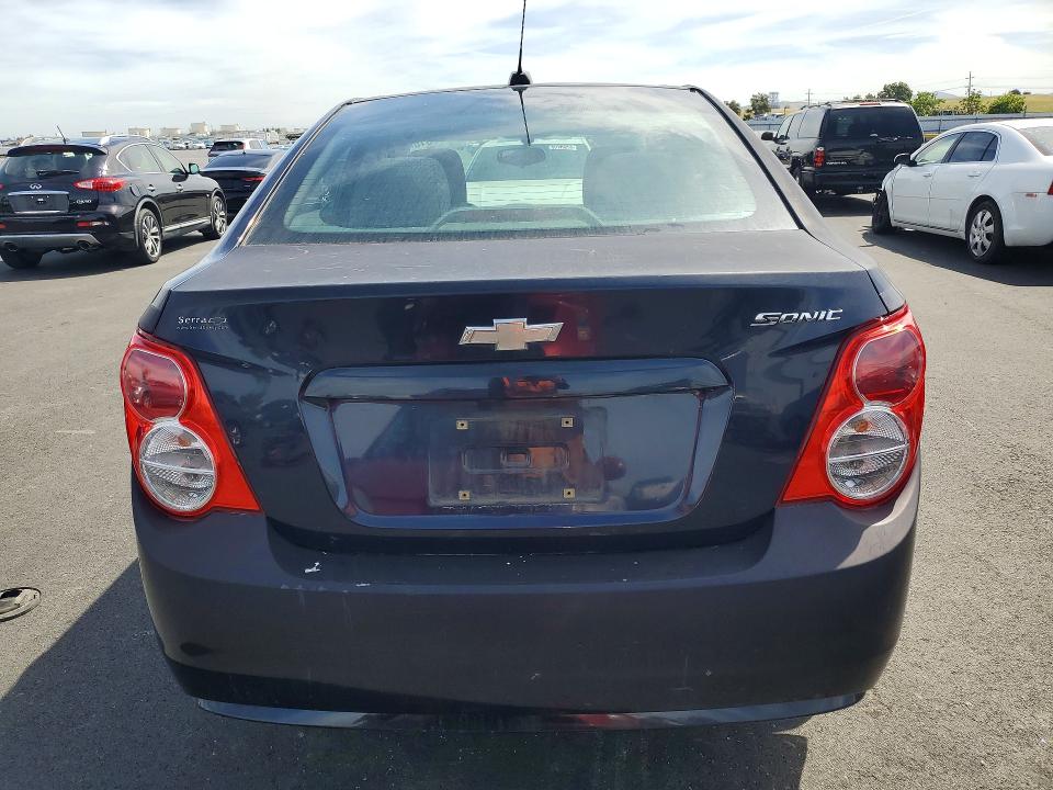 Aukcja sprzedaży 2015 Chevrolet Sonic, vin: 1G1JA5SH8F4148666, numer aukcji: 49307516