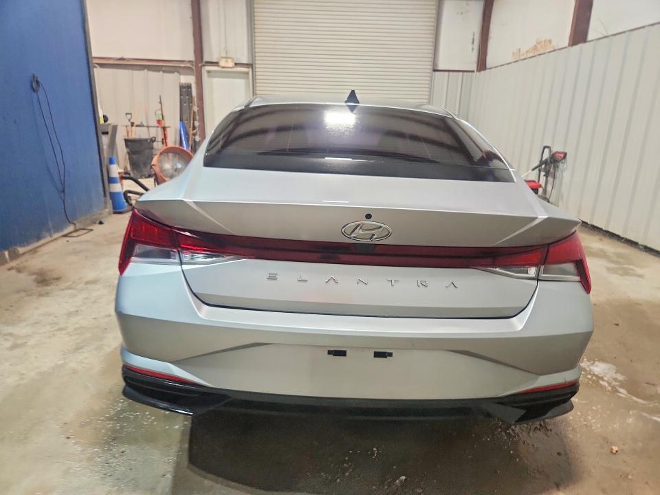 51298596 :رقم المزاد ، 5NPLL4AG4MH016024 vin ، 2021 Hyundai Elantra مزاد بيع