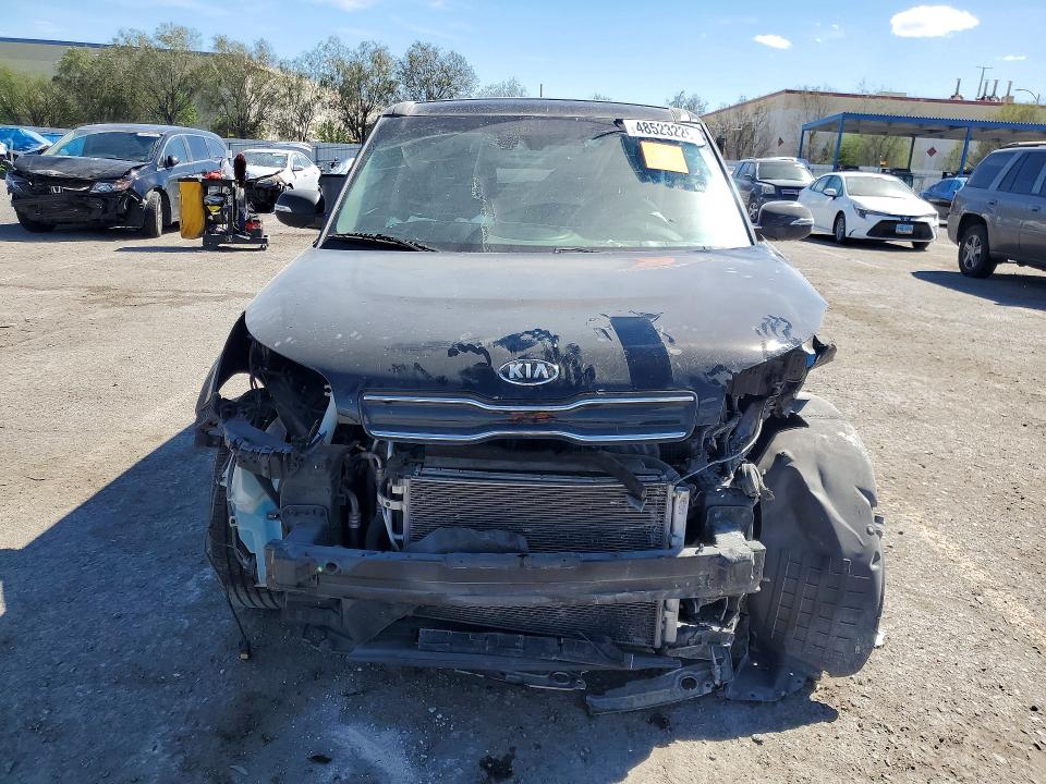 Продажа на аукционе авто 2017 Kia Soul, vin: KNDJP3A58H7432169, номер лота: 48523226