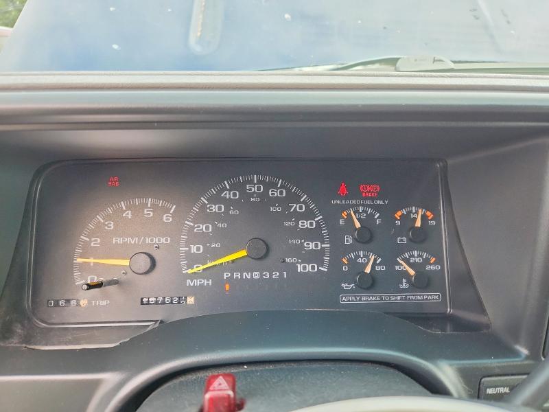 Aukcja sprzedaży 1998 Chevrolet Suburban, vin: 1GNFK16R3WJ315384, numer aukcji: 51660626