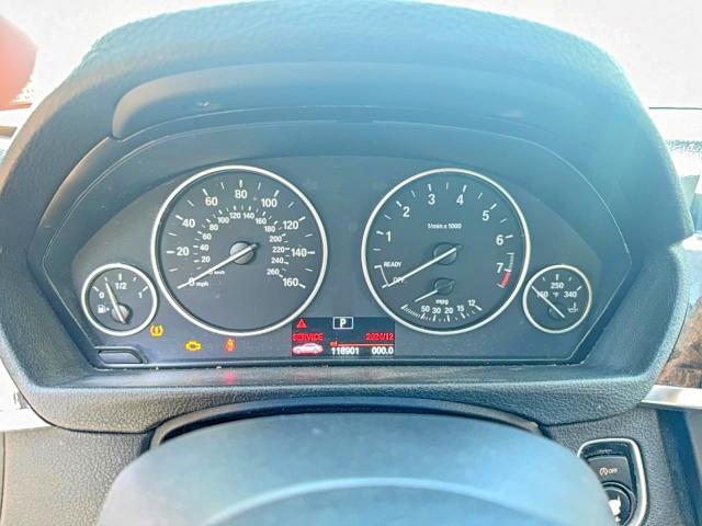 51367386 :رقم المزاد ، WBA3C3G58FNT52372 vin ، 2015 Bmw 320 مزاد بيع