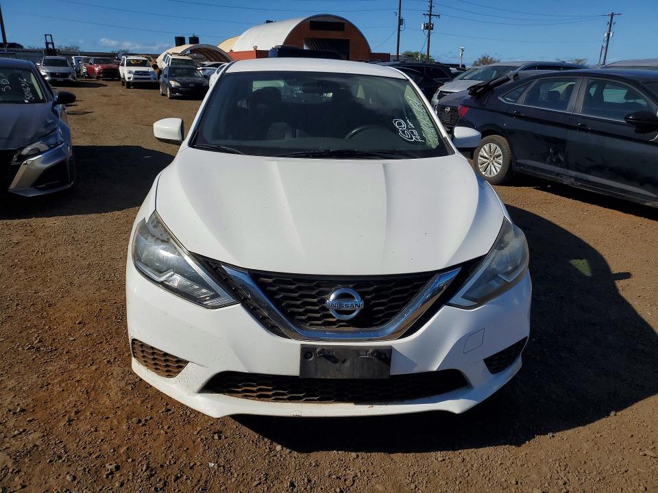 Продажа на аукционе авто 2017 Nissan Sentra, vin: 3N1AB7AP8HL649324, номер лота: 51015186