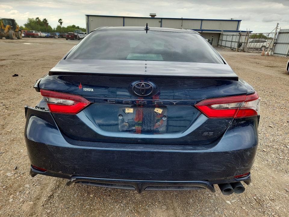 2021 Toyota Camry მანქანა იყიდება აუქციონზე, vin: 4T1G11AKXMU542623, აუქციონის ნომერი: 48991516