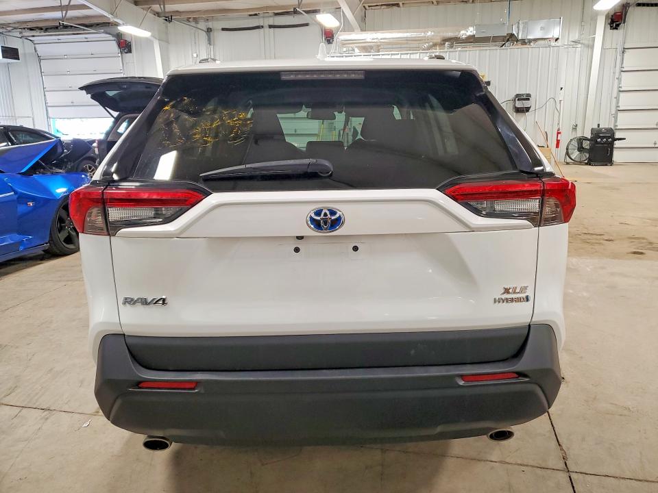 Aukcja sprzedaży 2021 Toyota Rav4 Hybrid, vin: 2T3R6RFV4MW018984, numer aukcji: 51819376