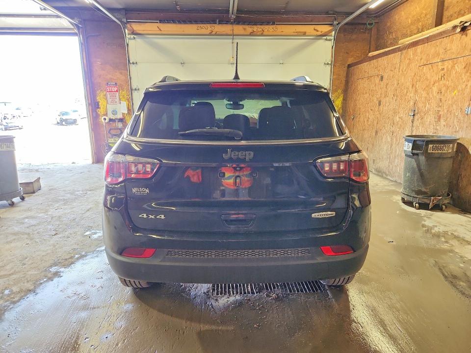2018 Jeep Compass მანქანა იყიდება აუქციონზე, vin: 3C4NJDBB3JT366175, აუქციონის ნომერი: 50360796