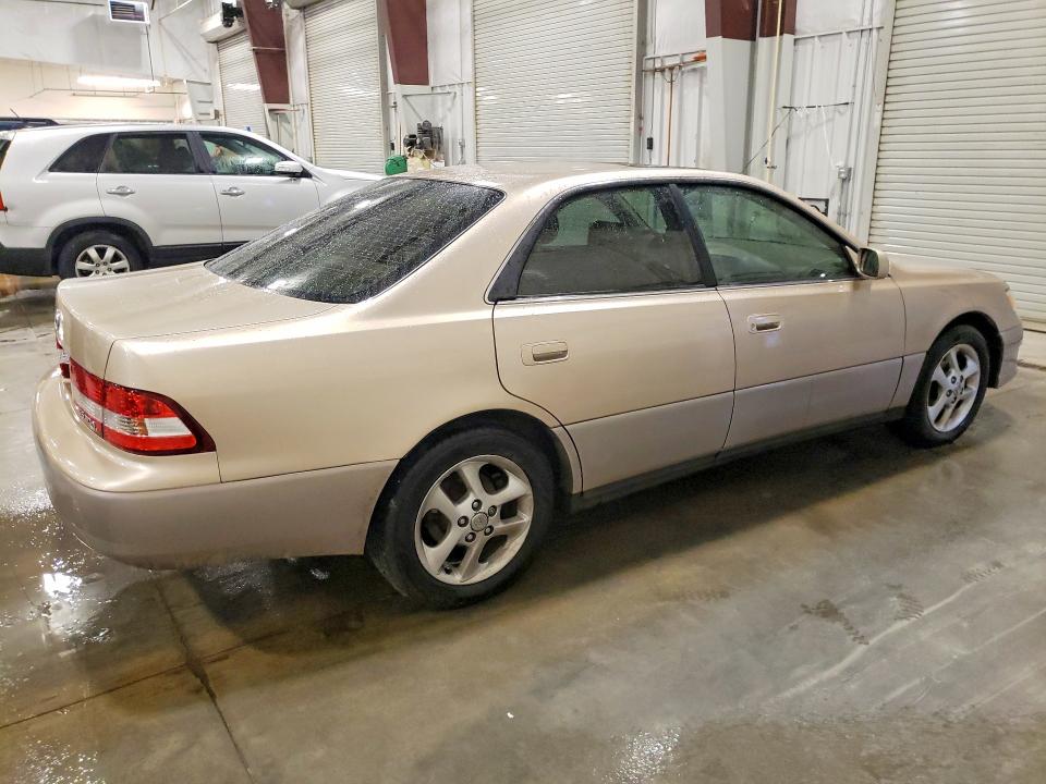 2001 Lexus Es მანქანა იყიდება აუქციონზე, vin: JT8BF28G415111870, აუქციონის ნომერი: 51290886