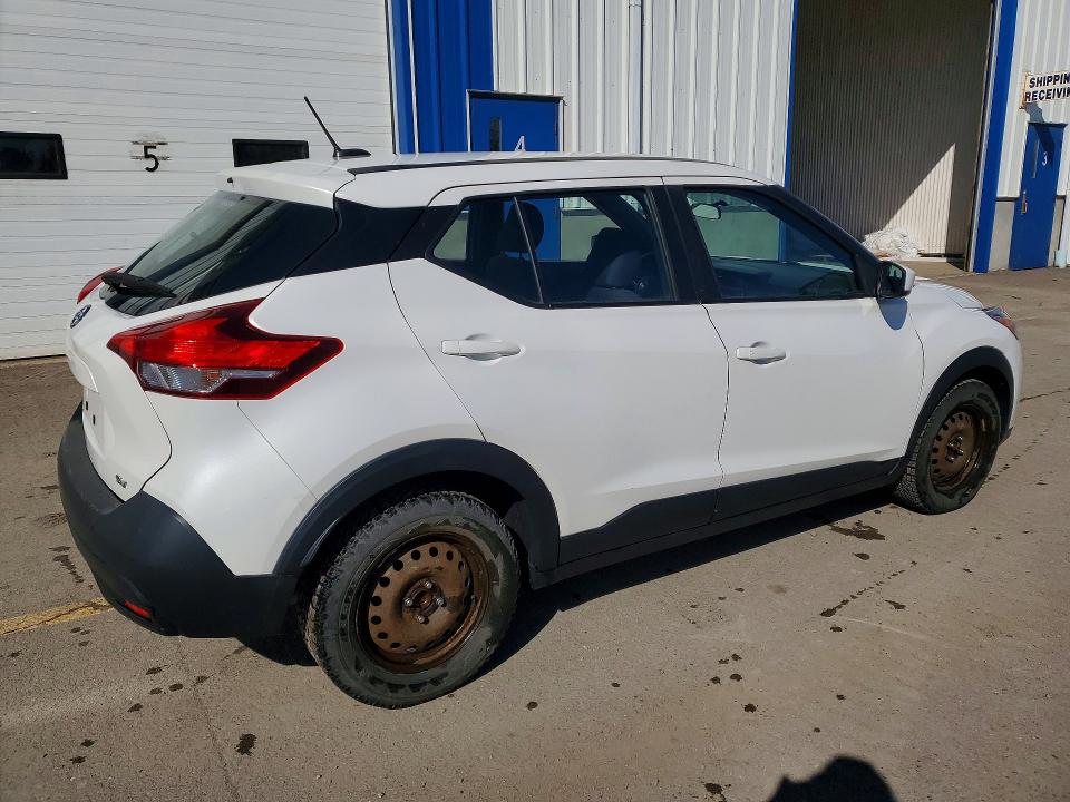 48736956 :رقم المزاد ، 3N1CP5CU6KL521429 vin ، 2019 Nissan Kicks مزاد بيع