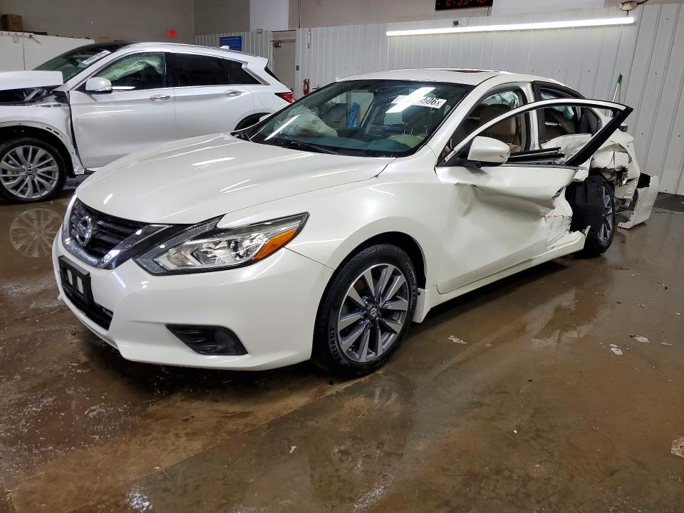 2016 Nissan Altima მანქანა იყიდება აუქციონზე, vin: 1N4AL3AP1GC163554, აუქციონის ნომერი: 50149506