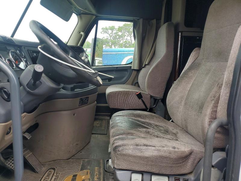 Продаж на аукціоні авто 2017 Freigliner Cascadia 125, vin: 1FUGGLDR4HLJE0619, номер лоту: 51141426