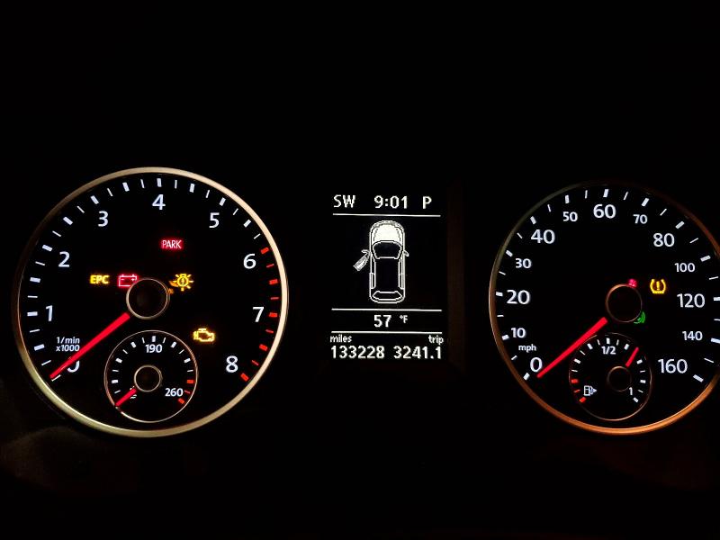 49736096 :رقم المزاد ، WVGBV7AX8CW545777 vin ، 2012 Volkswagen Tiguan مزاد بيع