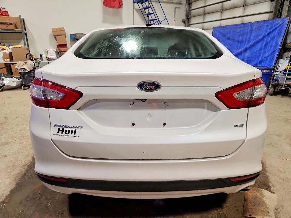 49307326 :رقم المزاد ، 3FA6P0H76GR392862 vin ، 2016 Ford Fusion مزاد بيع