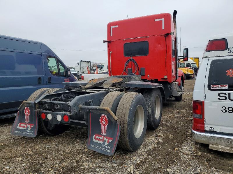 47457366 :رقم المزاد ، 1XKZDP9X2JJ186581 vin ، 2018 Kenworth Construction مزاد بيع