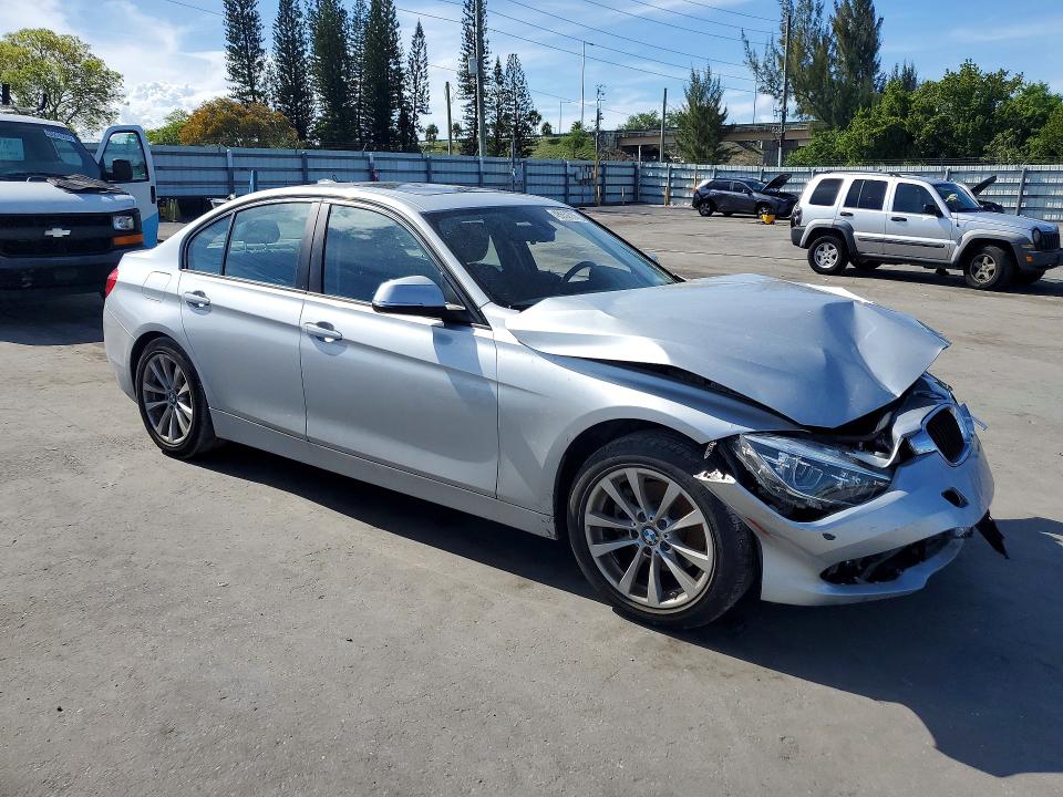 2018 Bmw 320 მანქანა იყიდება აუქციონზე, vin: WBA8E1G59JNU92475, აუქციონის ნომერი: 48652756