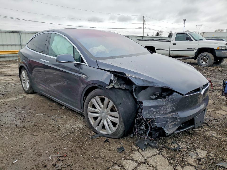 Продаж на аукціоні авто 2016 Tesla Model X, vin: 5YJXCAE21GF004415, номер лоту: 48273036