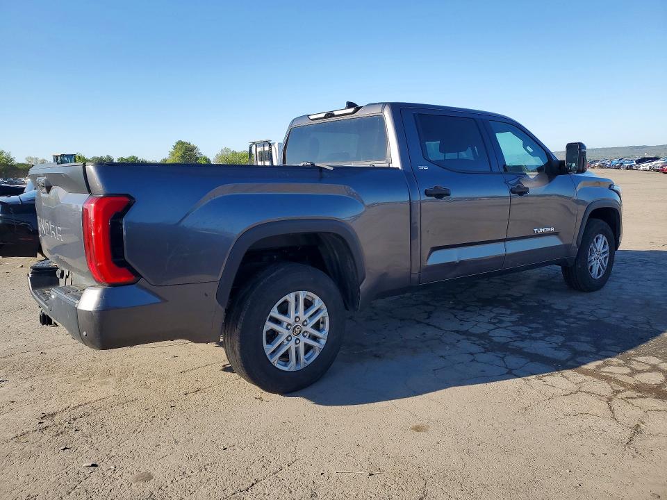 Продажа на аукционе авто 2022 Toyota Tundra, vin: 5TFLA5EC9NX009160, номер лота: 48325776