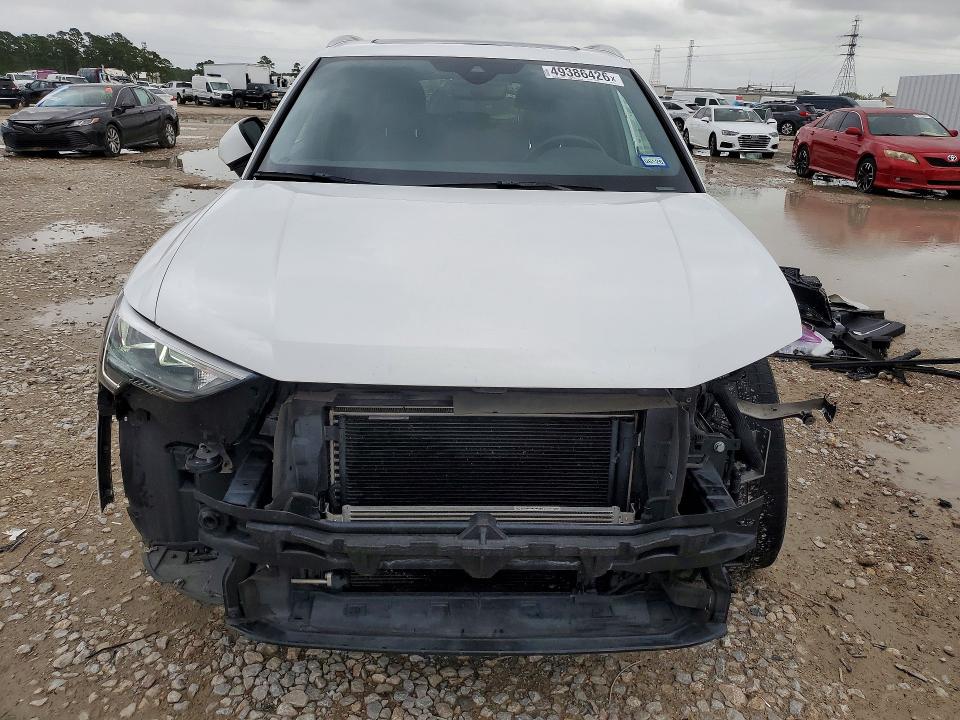 2020 Audi Q3 მანქანა იყიდება აუქციონზე, vin: WA1AECF3XL1038112, აუქციონის ნომერი: 49386426