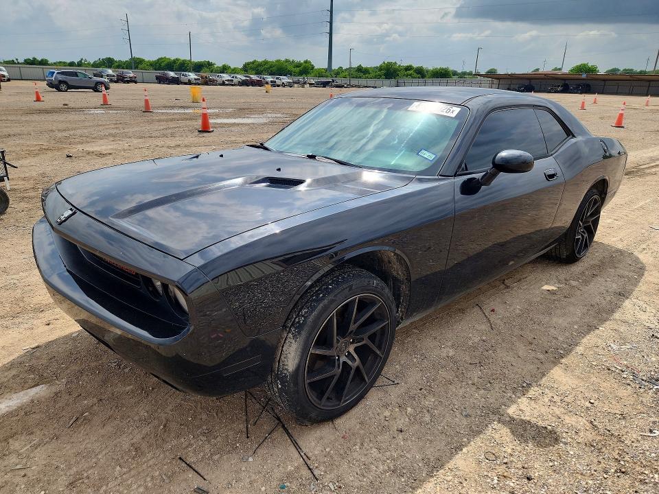 2010 Dodge Challenger მანქანა იყიდება აუქციონზე, vin: 2B3CJ4DVXAH313823, აუქციონის ნომერი: 49872926