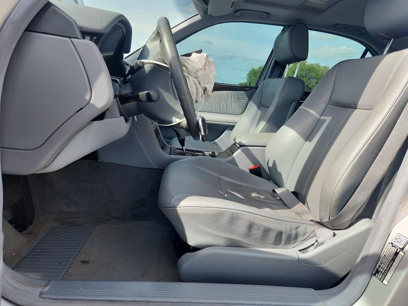 50698806 :رقم المزاد ، WDBJF65JX2B494963 vin ، 2002 Mercedes-benz E مزاد بيع