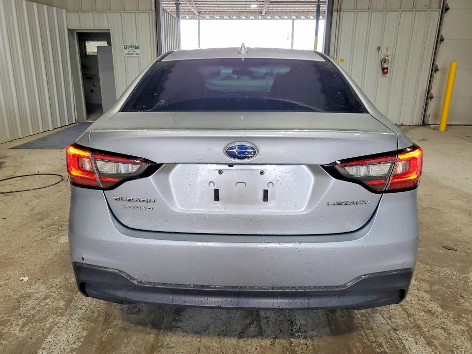 48271976 :رقم المزاد ، 4S3BWAB67P3014825 vin ، 2023 Subaru Legacy مزاد بيع