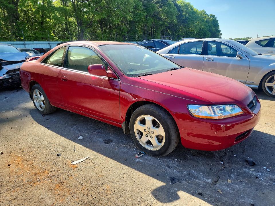Продаж на аукціоні авто 2000 Honda Accord, vin: 1HGCG225XYA026769, номер лоту: 49922576