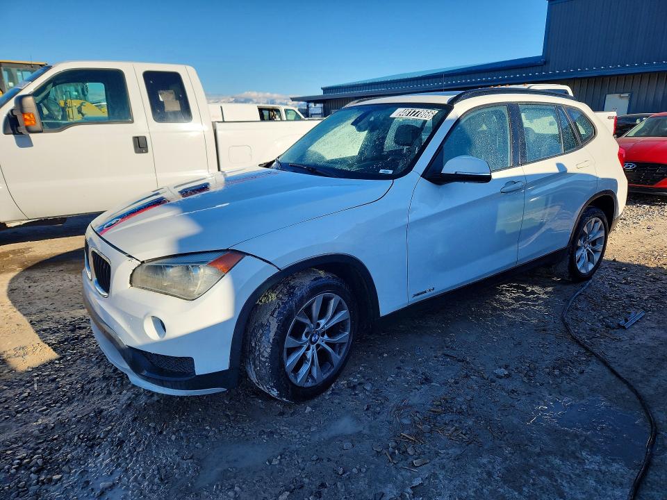 2013 Bmw X1 მანქანა იყიდება აუქციონზე, vin: WBAVL1C59DVR82904, აუქციონის ნომერი: 48177866