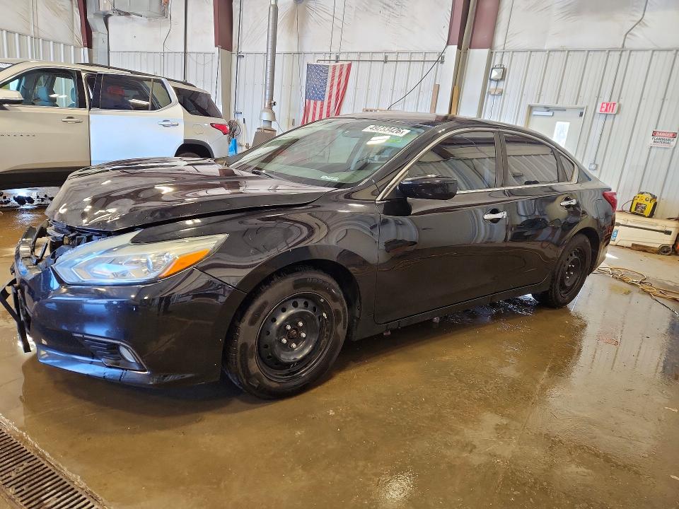 2016 Nissan Altima მანქანა იყიდება აუქციონზე, vin: 1N4AL3AP9GN322969, აუქციონის ნომერი: 49233426