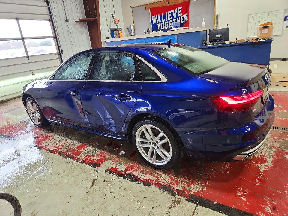 48100356 :رقم المزاد ، WAUENAF48LN010688 vin ، 2020 Audi A4 مزاد بيع