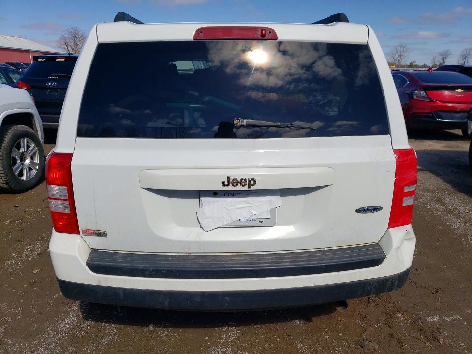 Aukcja sprzedaży 2015 Jeep Patriot Sport 4dr 2wd, vin: 1C4NJPAA4FD372882, numer aukcji: 46673586