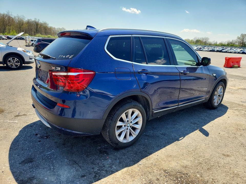 2013 Bmw X3 მანქანა იყიდება აუქციონზე, vin: 5UXWX9C54D0A11009, აუქციონის ნომერი: 51127146