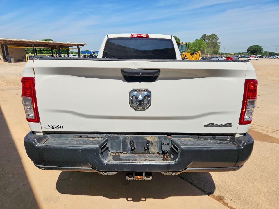 50739006 :رقم المزاد ، 3C6UR5HJ0KG604235 vin ، 2019 Ram 2500 مزاد بيع