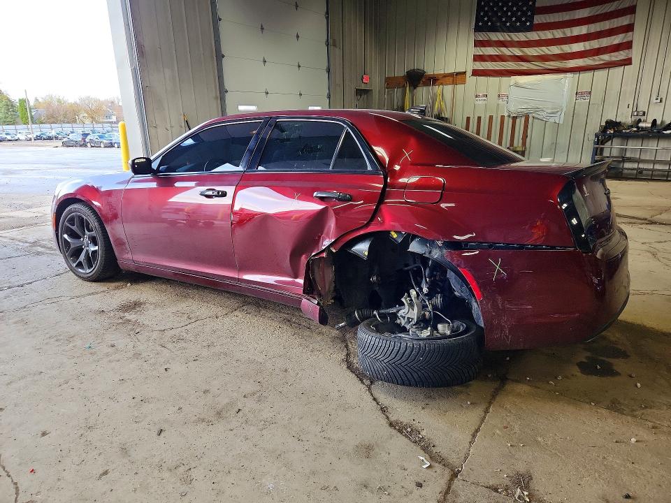 49353736 :رقم المزاد ، 2C3CCABG7NH158637 vin ، 2022 Chrysler 300 مزاد بيع