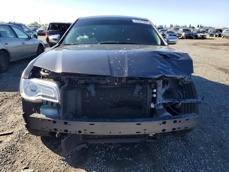 2018 Chrysler 300 მანქანა იყიდება აუქციონზე, vin: 2C3CCAKG2JH268733, აუქციონის ნომერი: 47997026